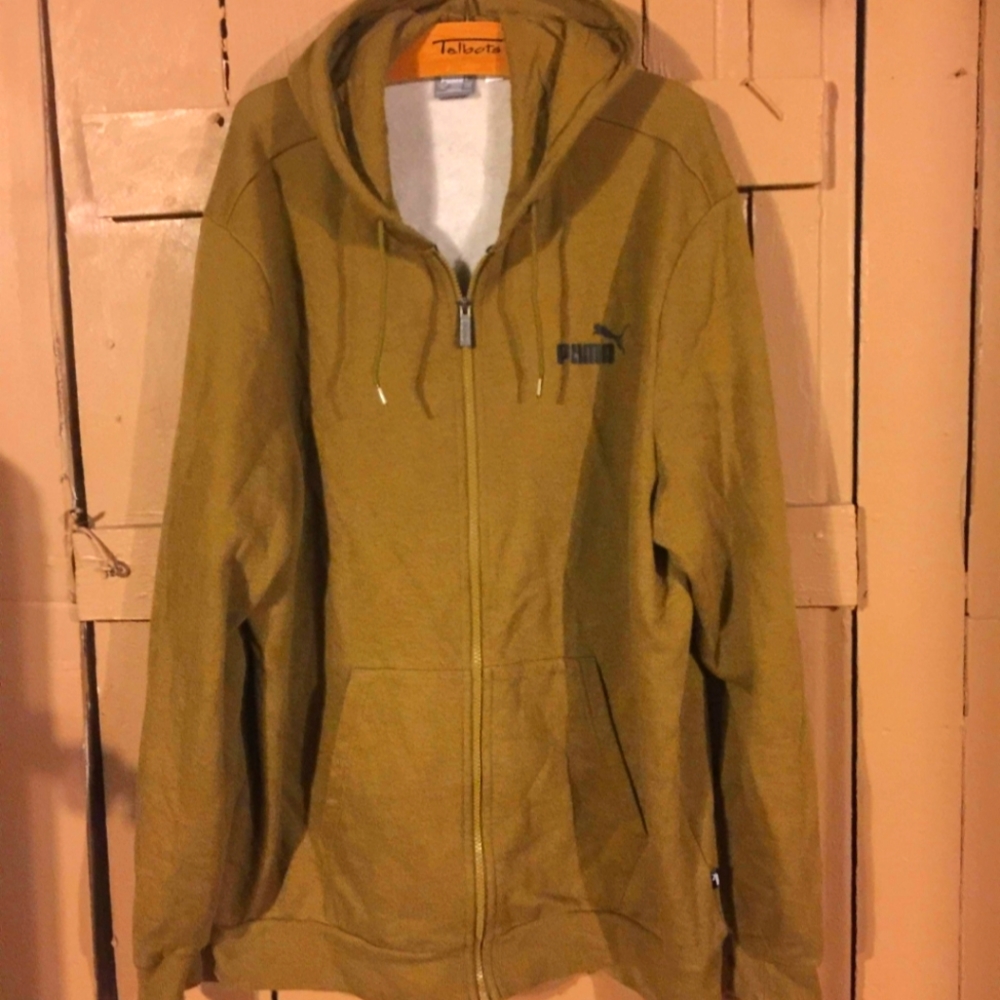 PUMA ZIP UP JACKET